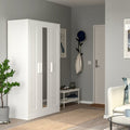 Kleiderschrank mit 3 Türen