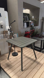 EXPO Fermob LUXEMBOURG Gartentisch hoch