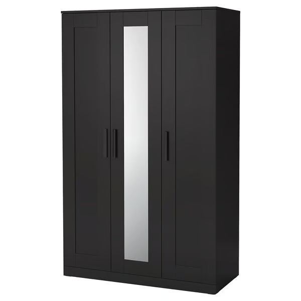Kleiderschrank mit Spiegel
